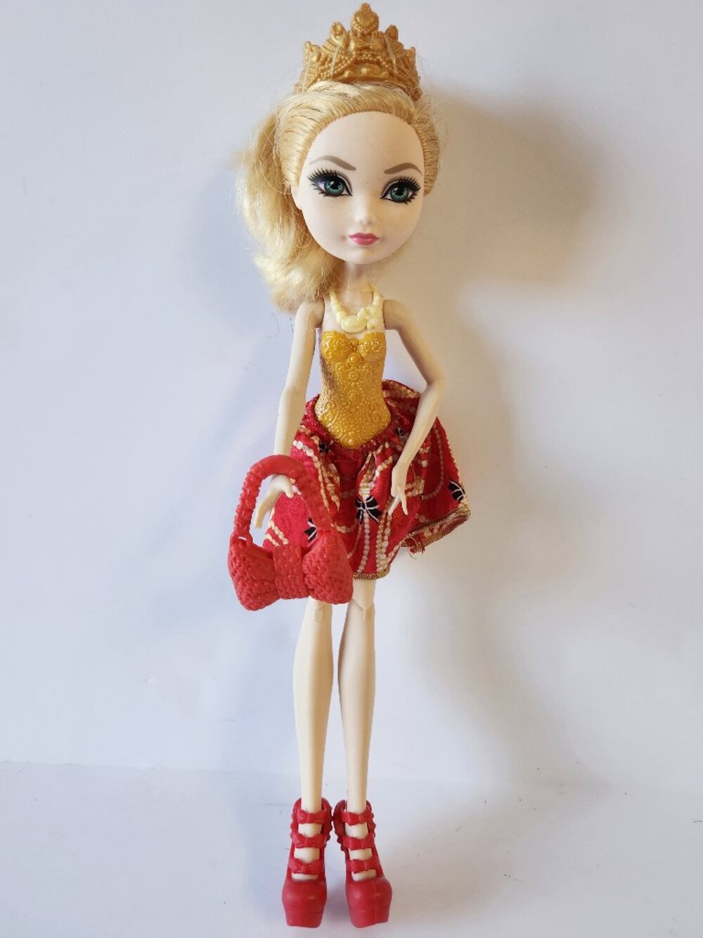 Ever After High Apple White Doll With Outfit 2015 Mattel DLB36
